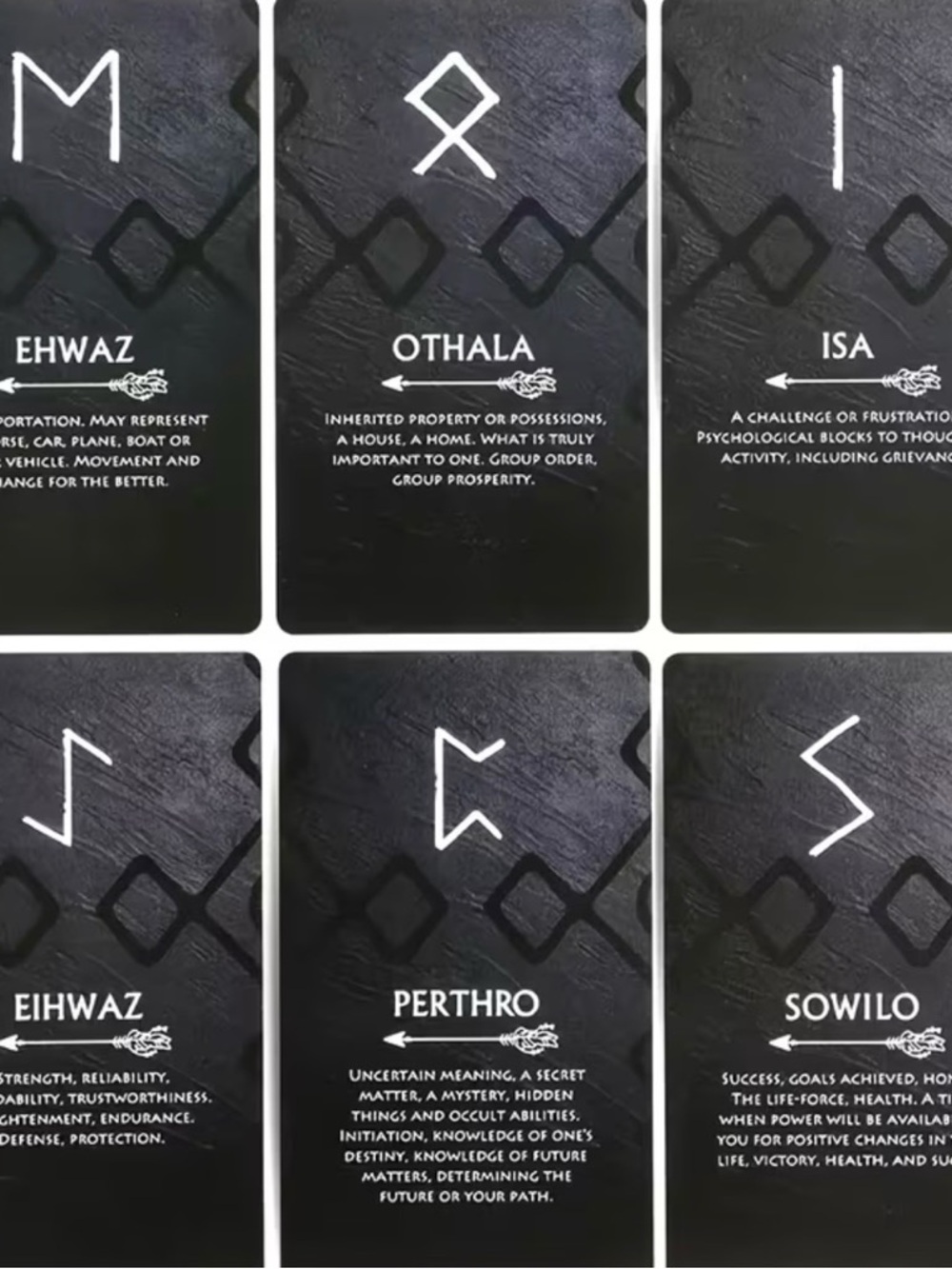 ⭐️ Runes Oracle Deck - Black Rune Divination Cards - Picture 2 of 6